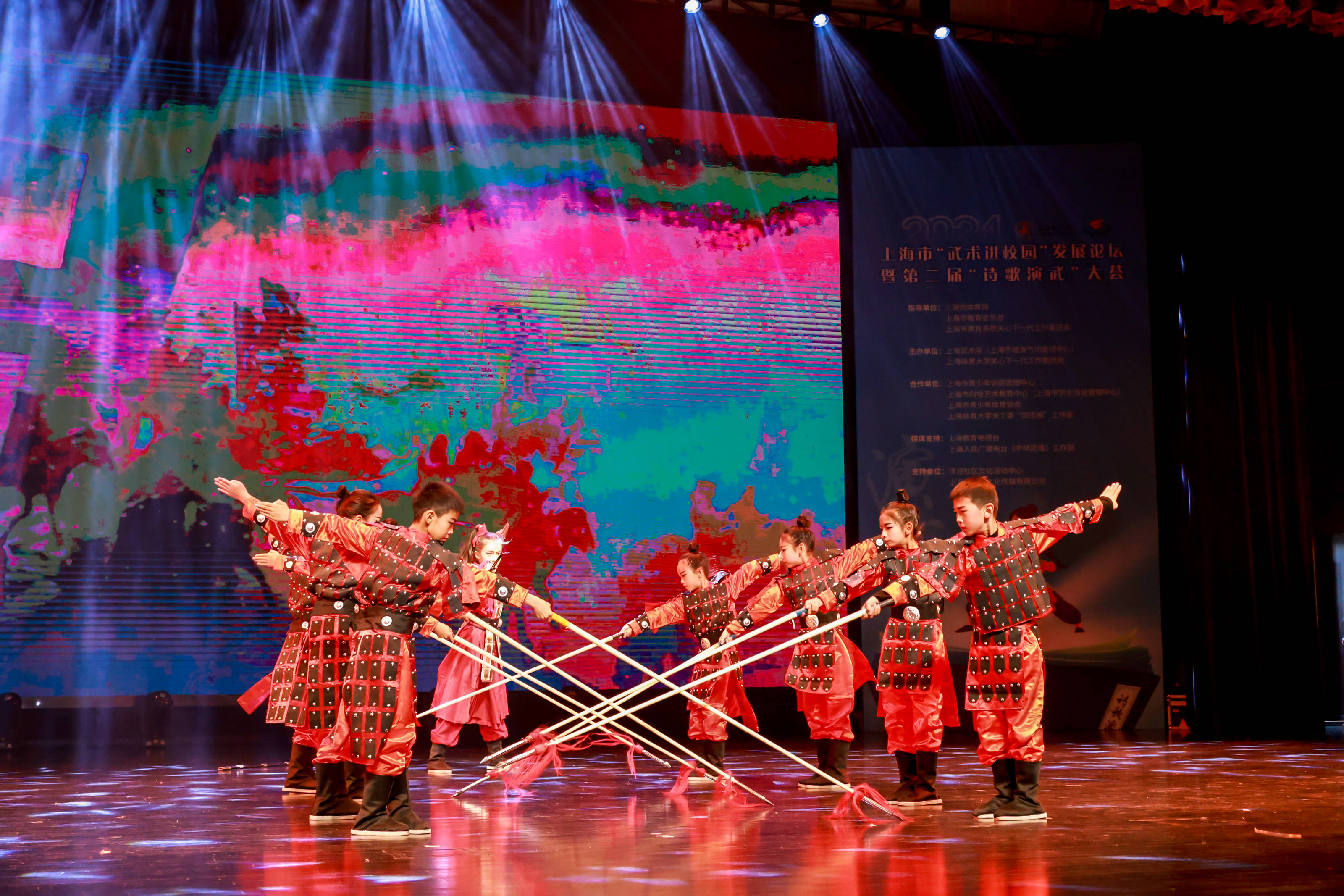 传统武术表演会,文化韵味在运动中绽放的简单介绍 传统武术表演会,文化韵味在运动中绽放的简单介绍