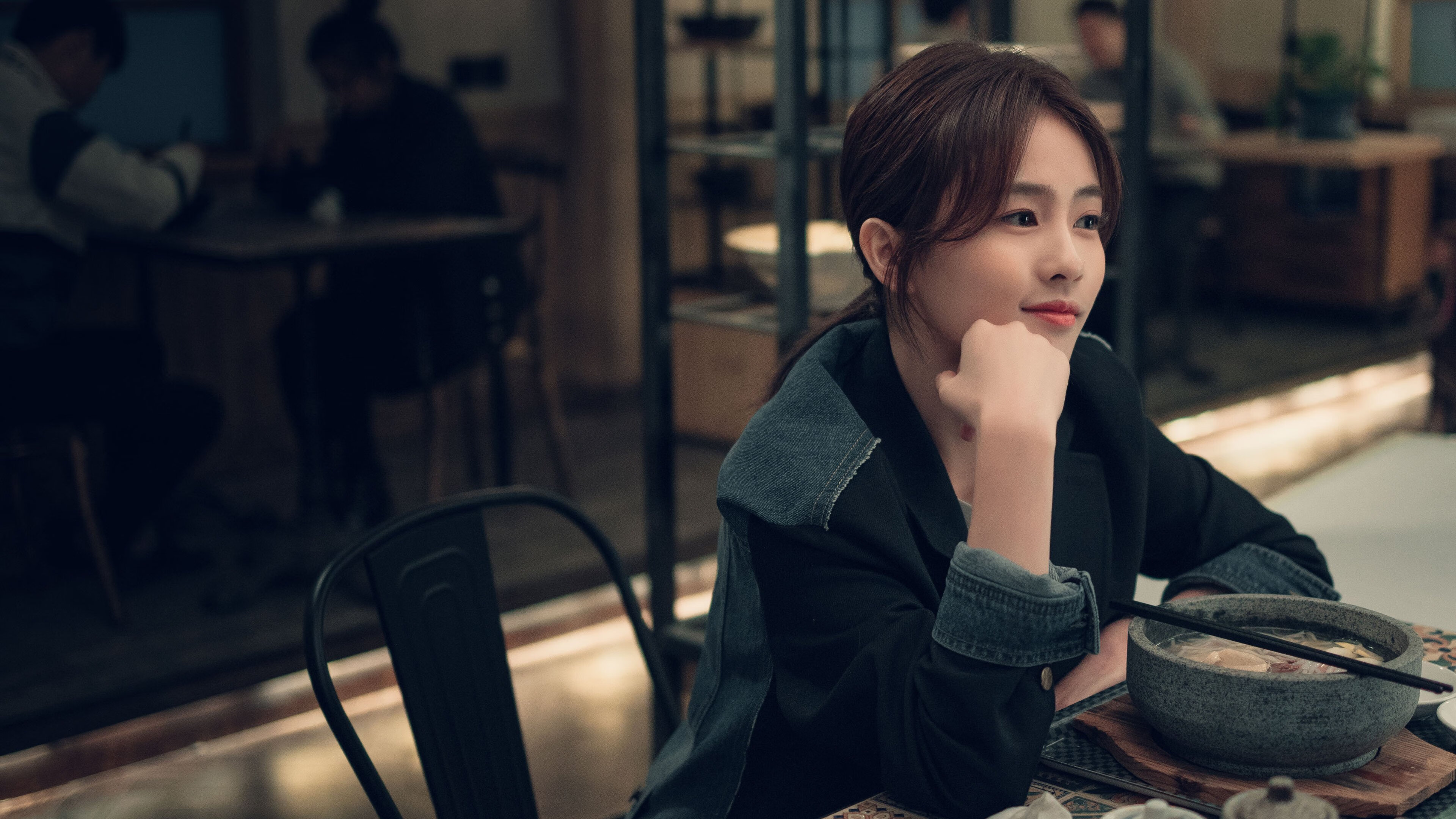 “我们用热情融化寒冷”——塞内加尔球迷雪中齐跳萨布尔舞,塞内加尔运动员