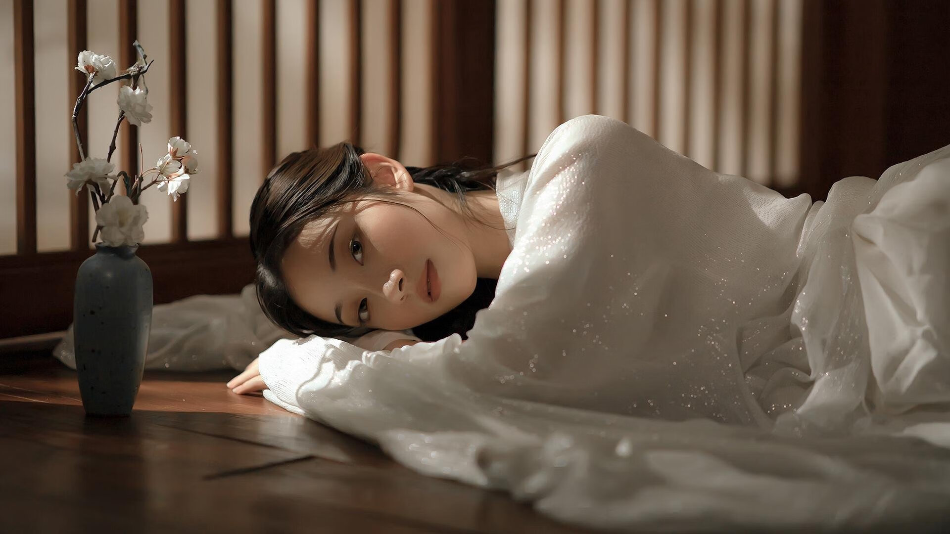 在对阵湖人的战役中,蒂伊状态火热,连续多次三分球命中帮助球队反超!