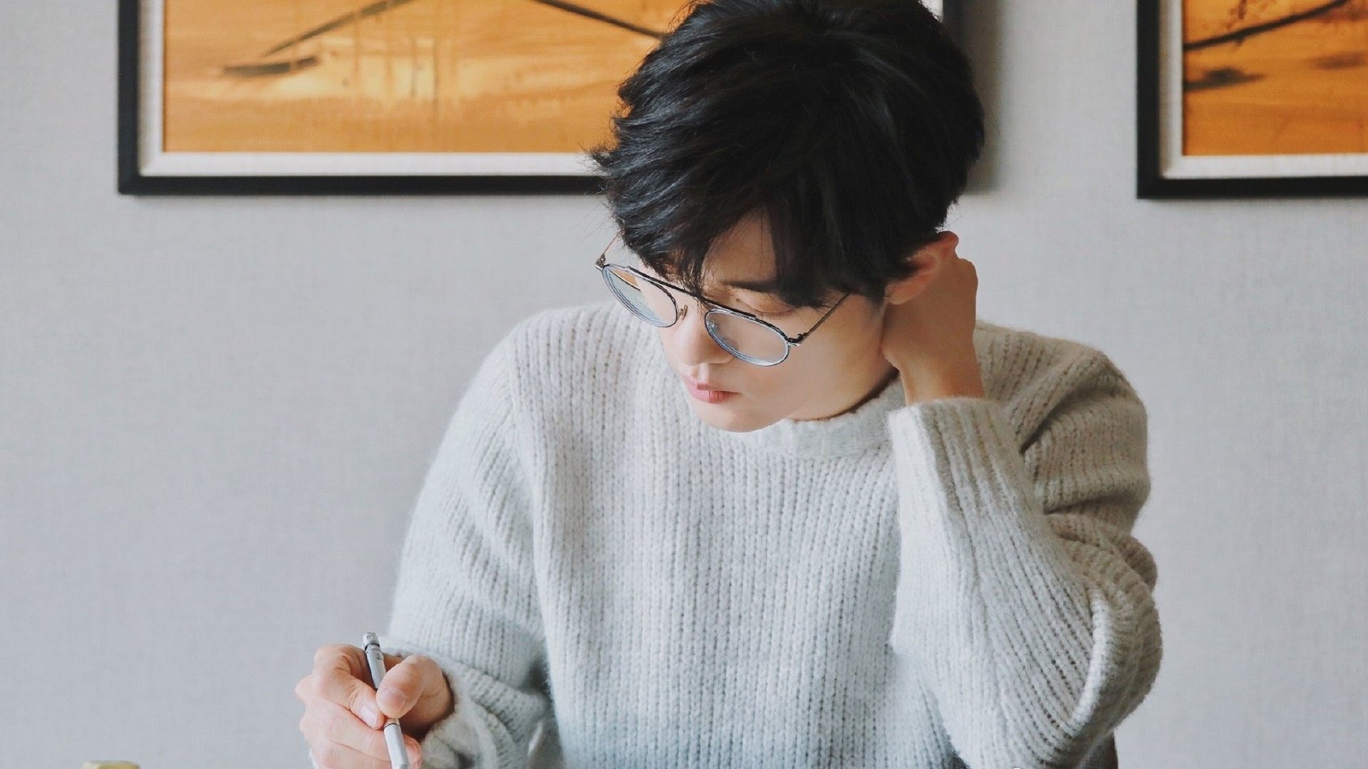 在带领球队取得“逆转”胜利过程中,他的篮下争抢战术锦上添花!