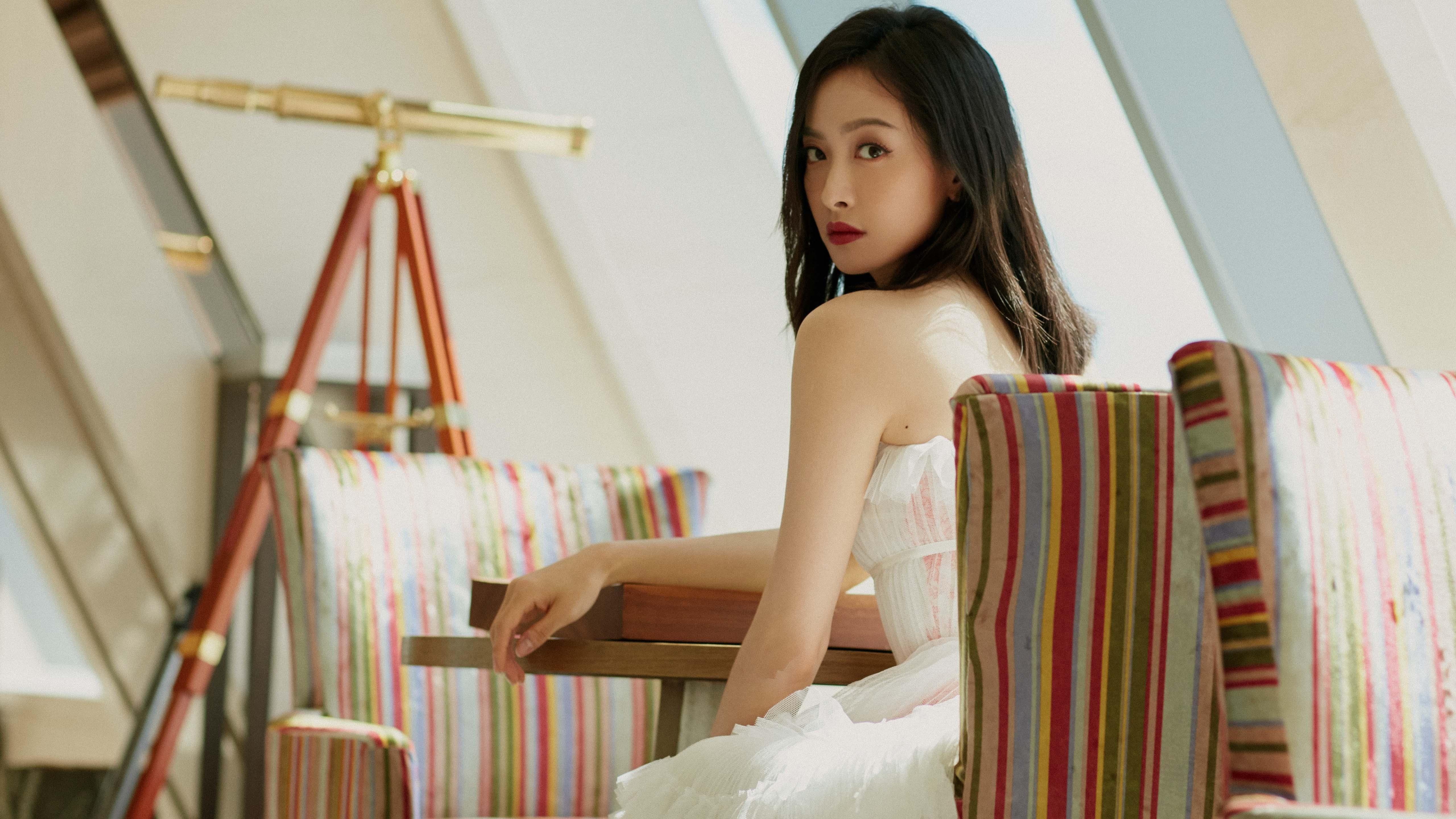 英超:曼城在补时绝杀阿森纳,领跑形势变得更复杂,联赛杯曼城对阿森纳