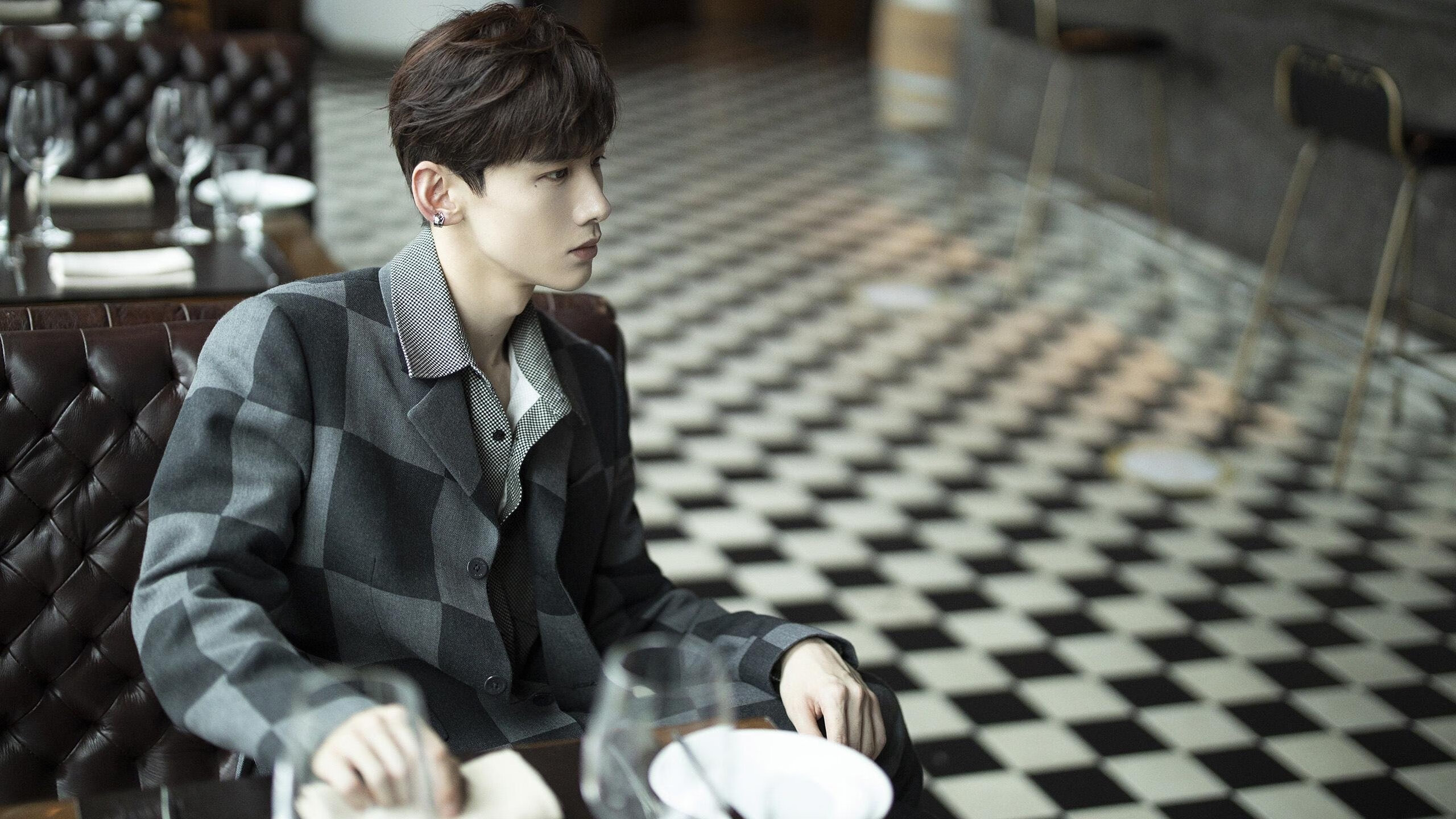 美国男足在巴黎奥运会比赛中表现出色,赢得奖牌,成绩被女足甩开一大截,但美国男足票价却力压世界冠军