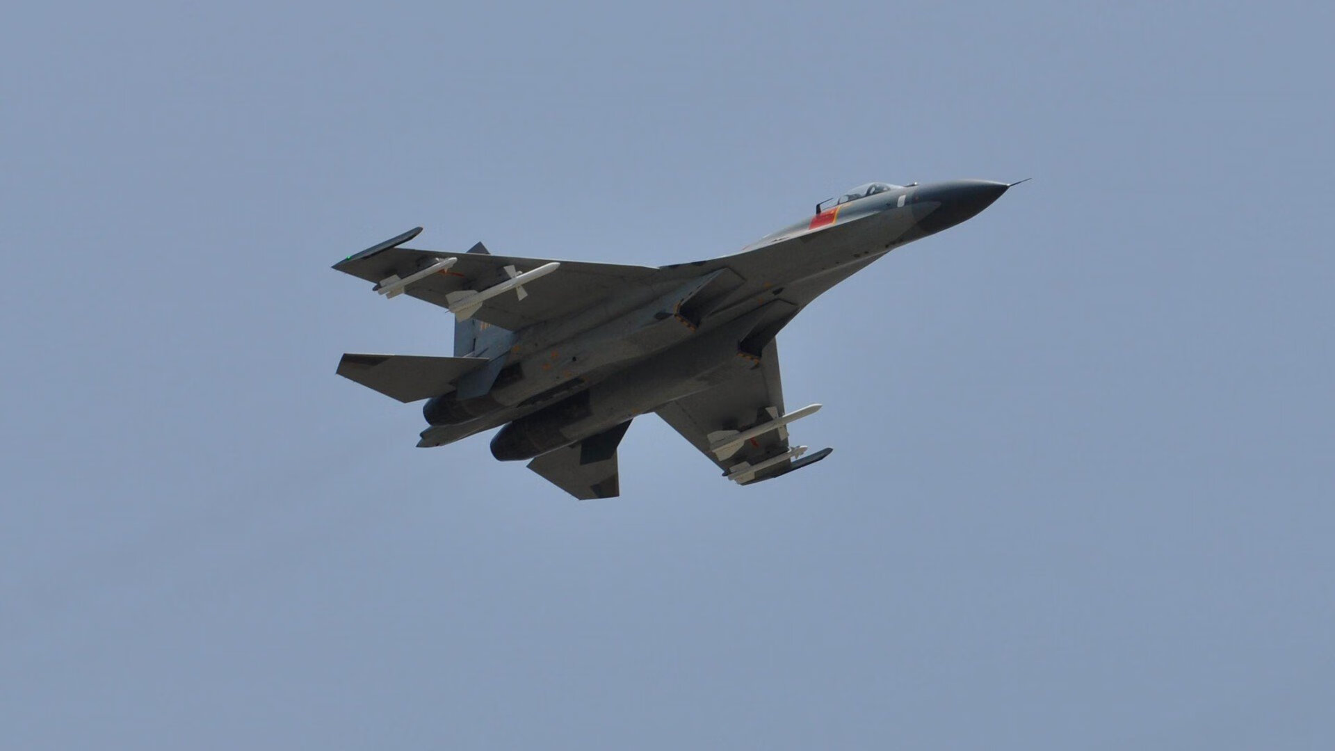 葡萄牙体育新援首秀表现抢眼,葡萄牙体育新b费