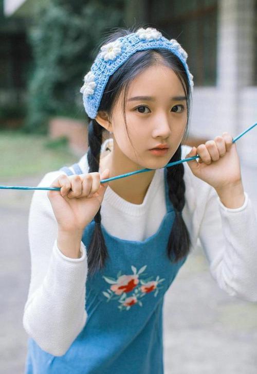 朝鲜蝶泳选手节奏控制精准，朝鲜花样游泳表演