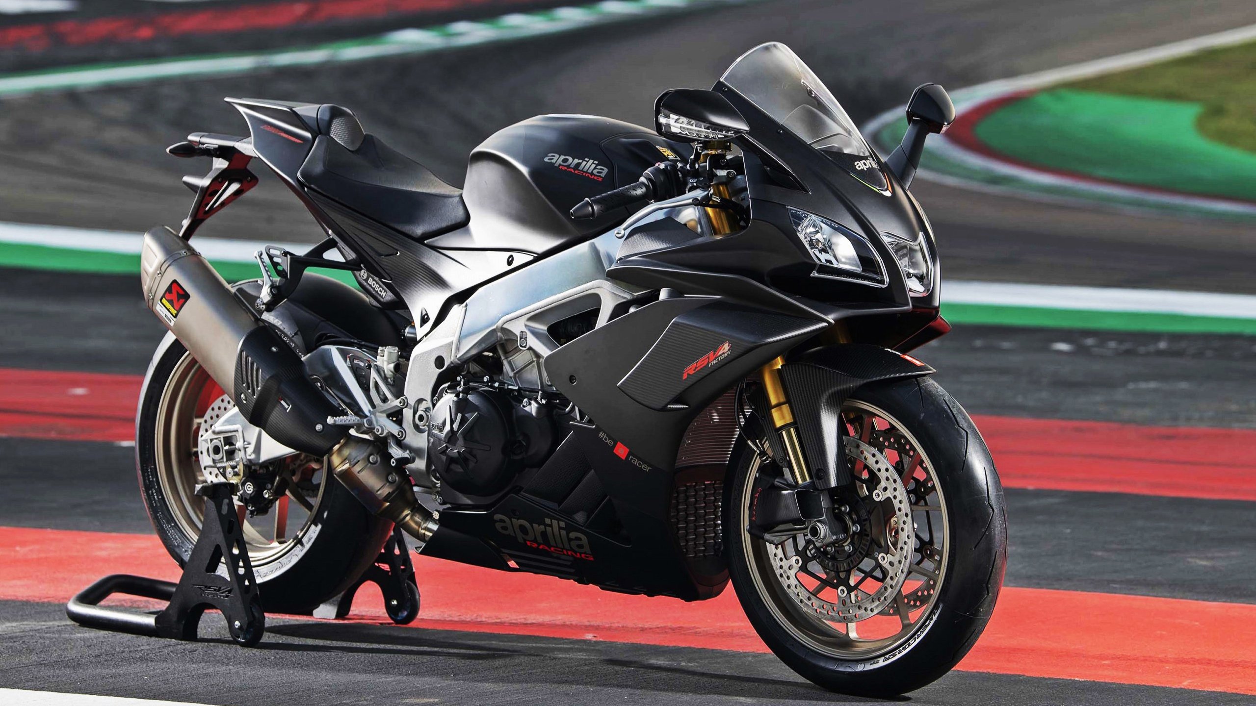 青年球员获海外试训合同体现中国篮球人才国际竞争力,国际篮球青训师认证